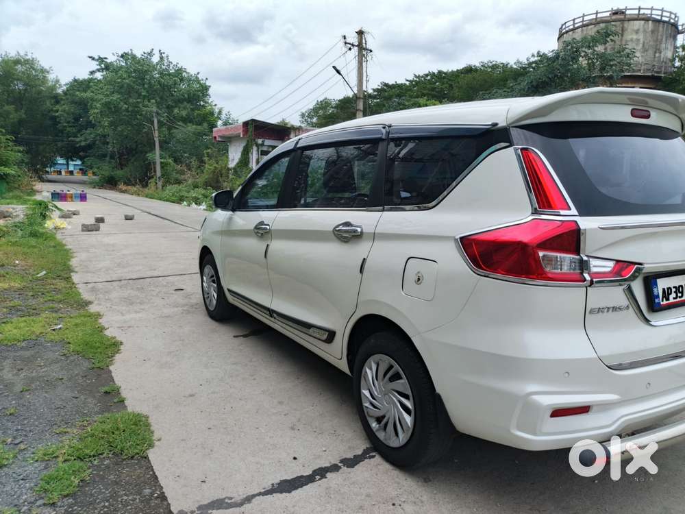 Maruti Suzuki Ertiga Vxi, 2022, Petrol