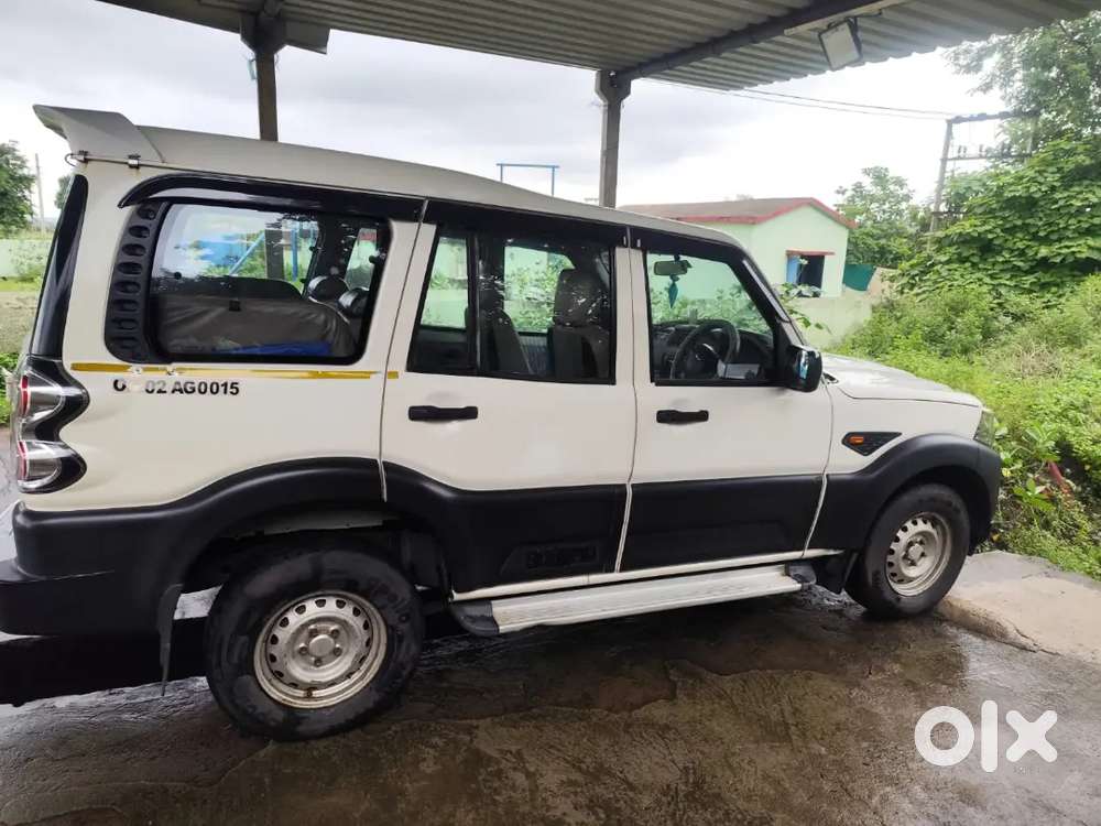 Mahindra Scorpio Diesel Manual 2017 Variant S2 9 Str