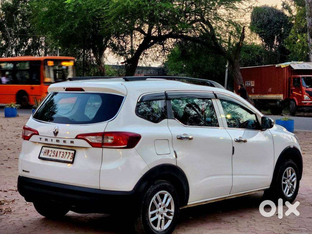 Renault Triber Rxl, 2022, Petrol