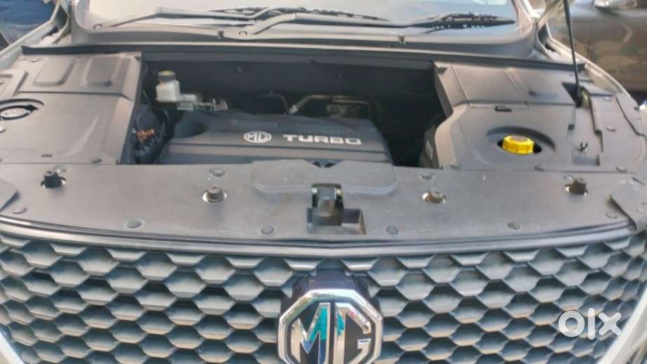 Mg Hector Plus 1.5 Sharp Turbo Cvt 6 Str, 2022, Petrol