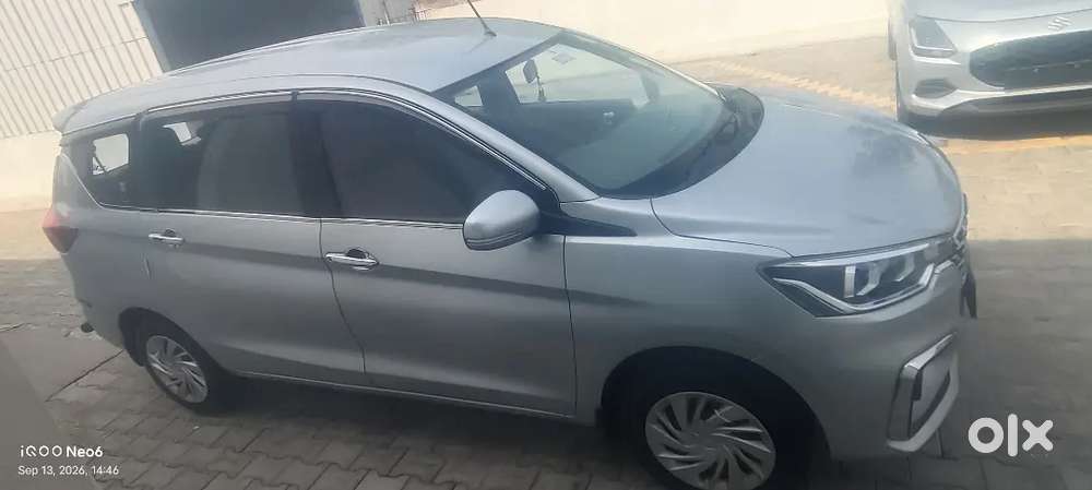 Maruti Suzuki Ertiga Vxi 2025