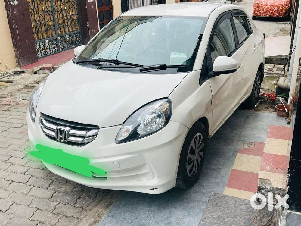 Honda Amaze Petrol 2015