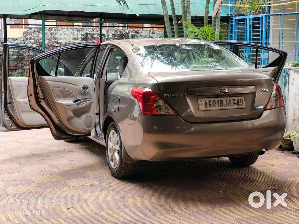 Nissan Sunny 2014-2016 Diesel Xe, 2015, Diesel