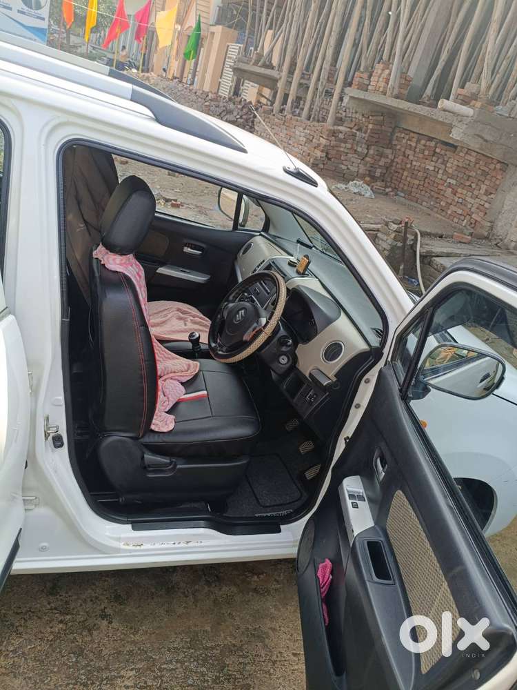Lene Bale Hi Sampark Kare Gadi Me Koi Kami Nahi Hai