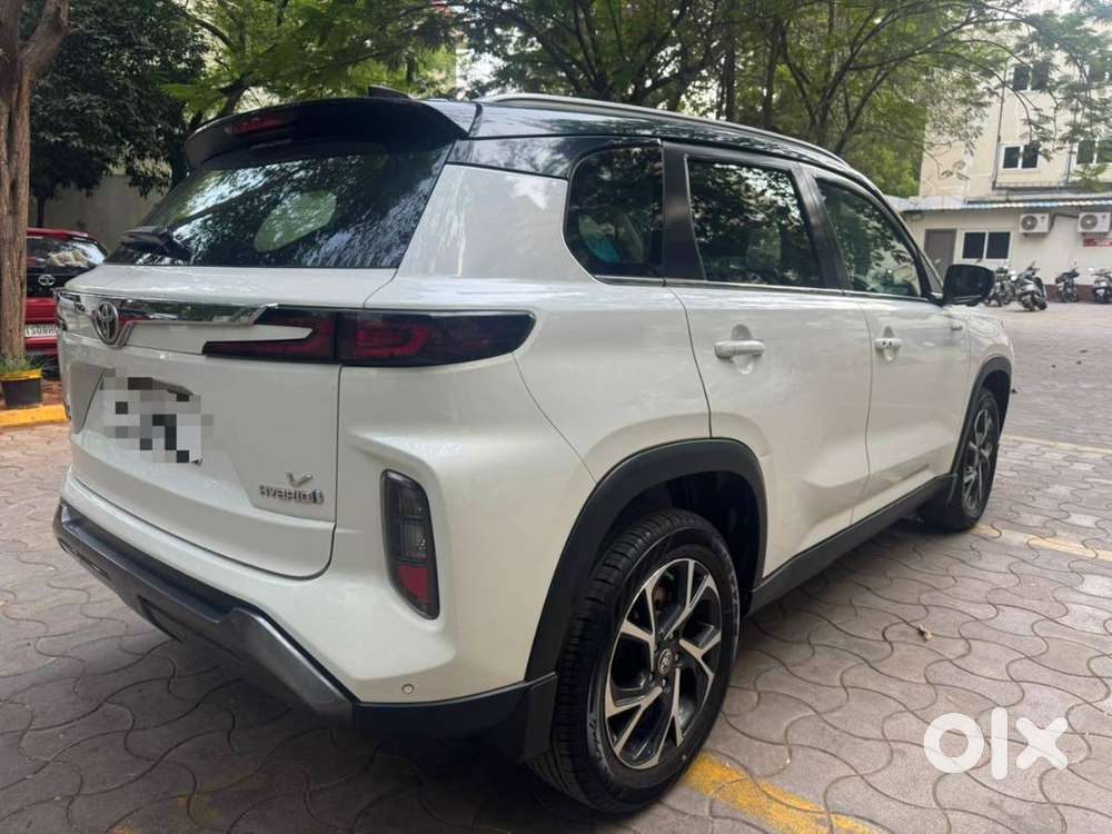 Toyota Urban Cruiser Hyryder 2023 Petrol Good Condition