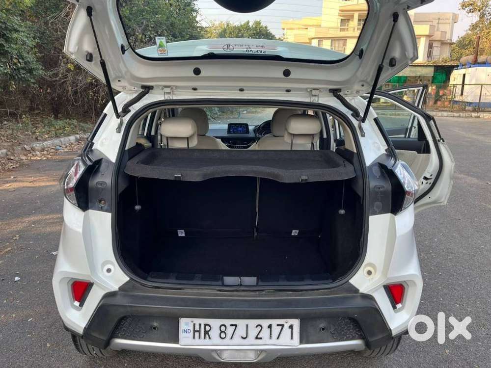 Tata Nexon 1.5 Revotorq Xza Plus Premium, 2022, Diesel