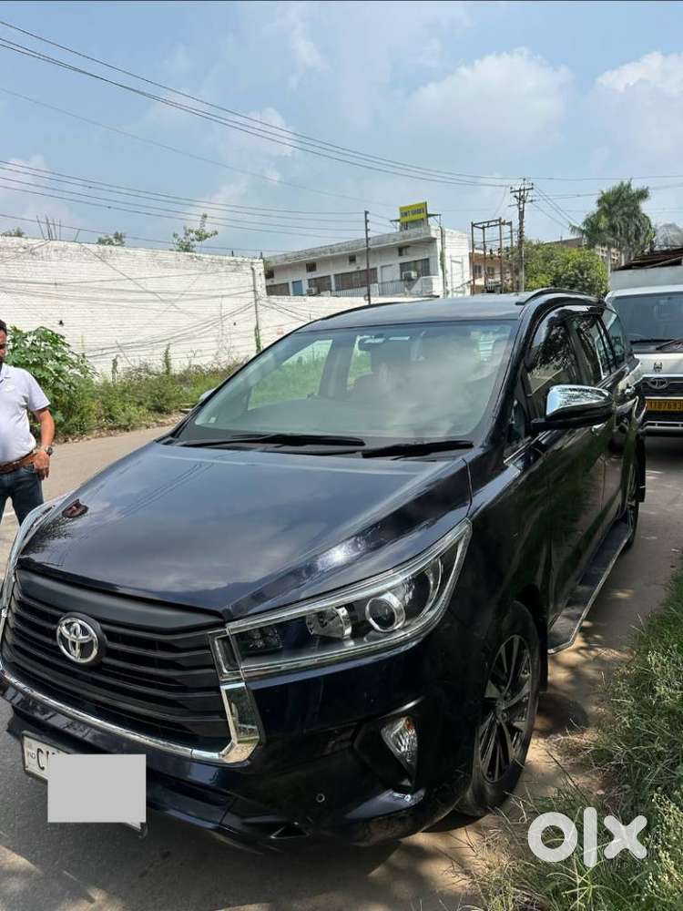 Toyota Innova Crysta 2.8z Automatic, 2021, Diesel