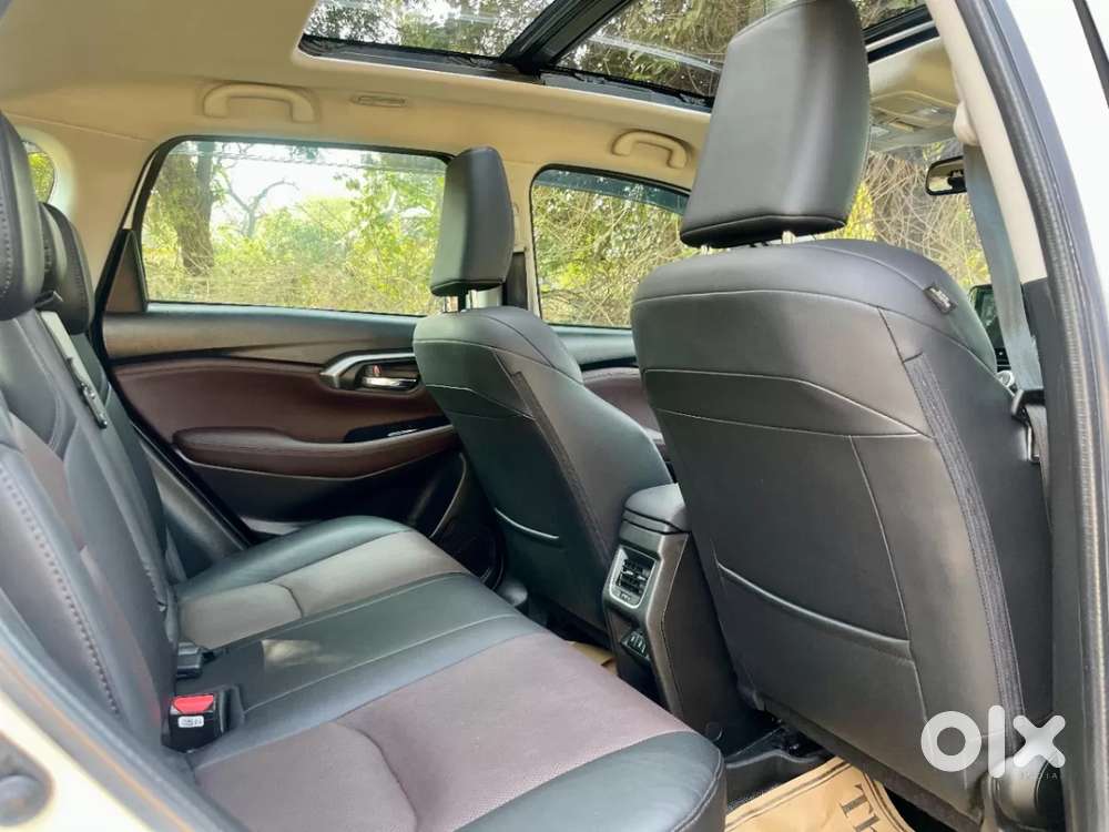 Maruti Suzuki Grand Vitara Alpha Smart Hybrid, 2024, Petrol
