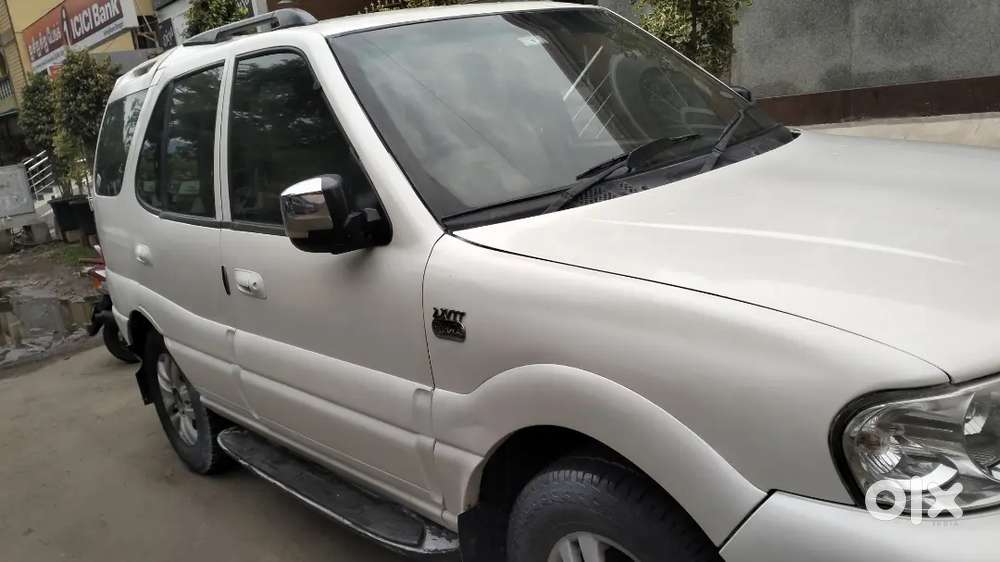 Tata Safari 2010