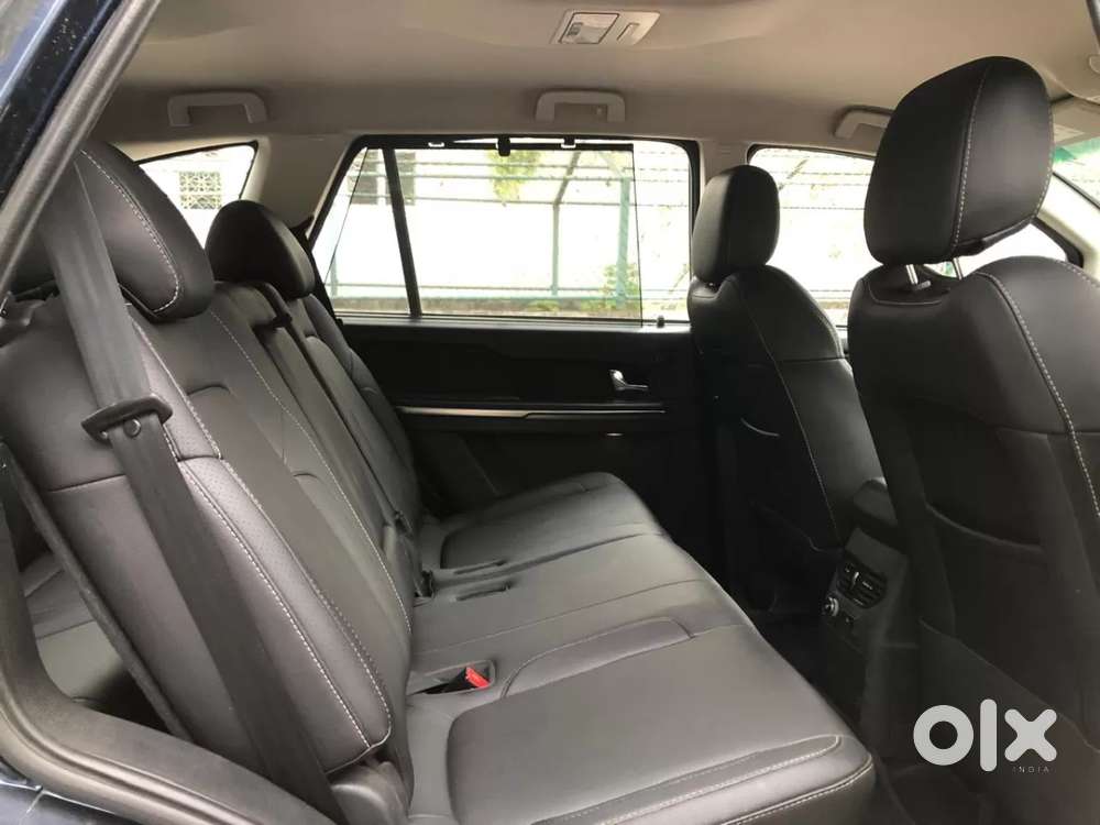 Tata Hexa 2.2 Xta 4x2 7 Str, 2017, Diesel