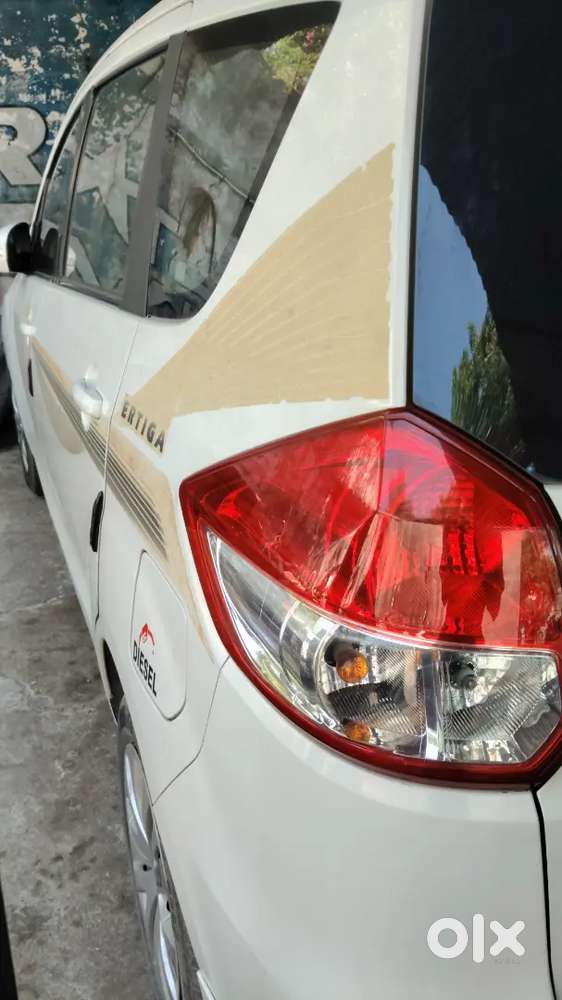 Maruti Suzuki Ertiga 2012