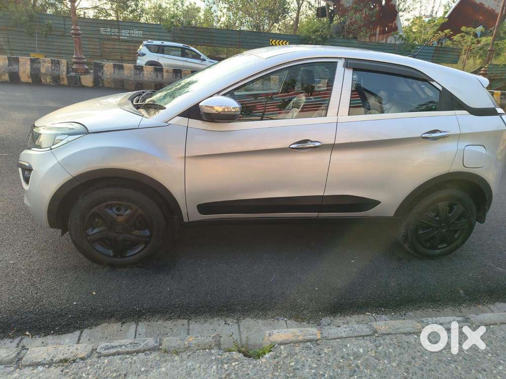 Tata Nexon 1.5 Revotorq Xm (s), 2019, Petrol
