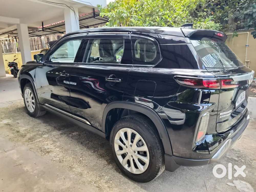 Toyota Urban Cruiser Hyryder 2025 Petrol 17000 Km Driven