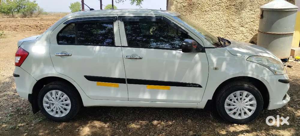 Maruti Suzuki Dzire 2022 Cng & Hybrids 130000 Km Driven