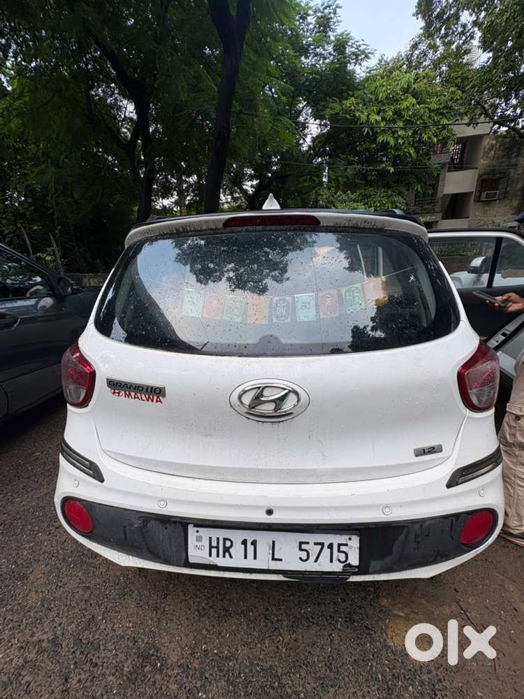 Hyundai Grand I10 Petrol 42300 Km Driven