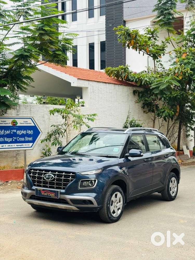 Hyundai Venue S Plus Mt 1.2 Kappa, 2021, Petrol