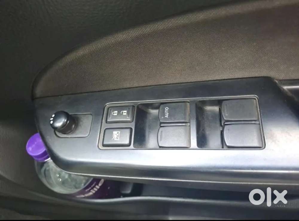 Maruti Suzuki Swift 2011 Manual Petrol