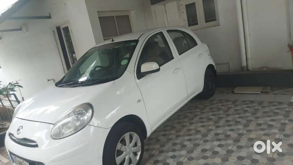 Nissan Micra Petrol 2012 Variant