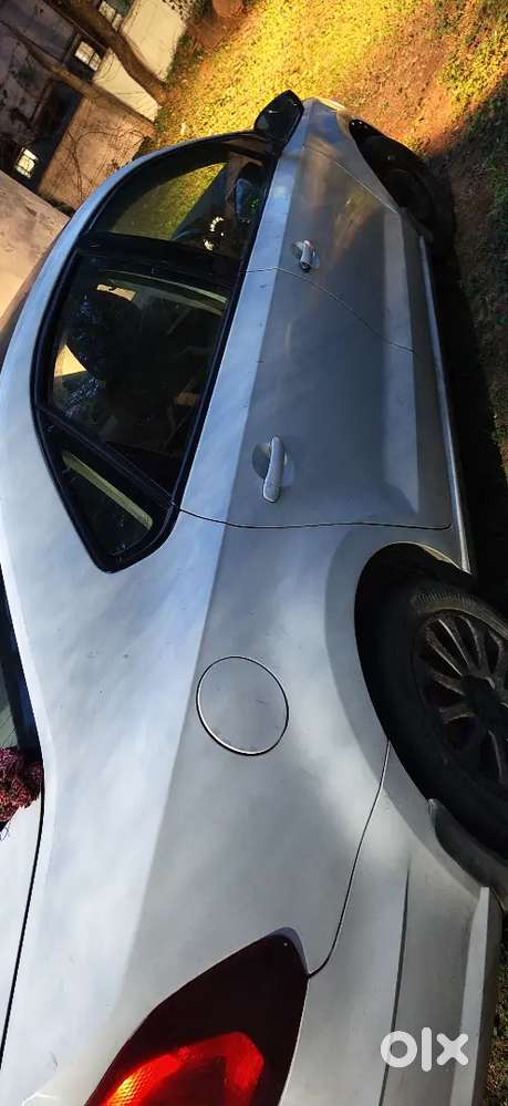 Skoda Rapid Elegance 2017 Car