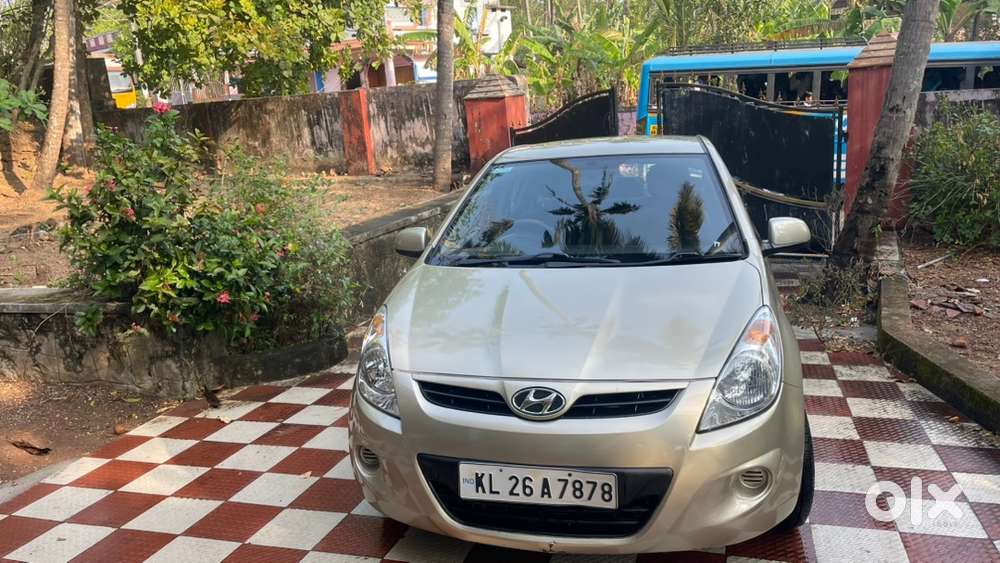 Hyundai I20 Petrol 150000 Km Driven