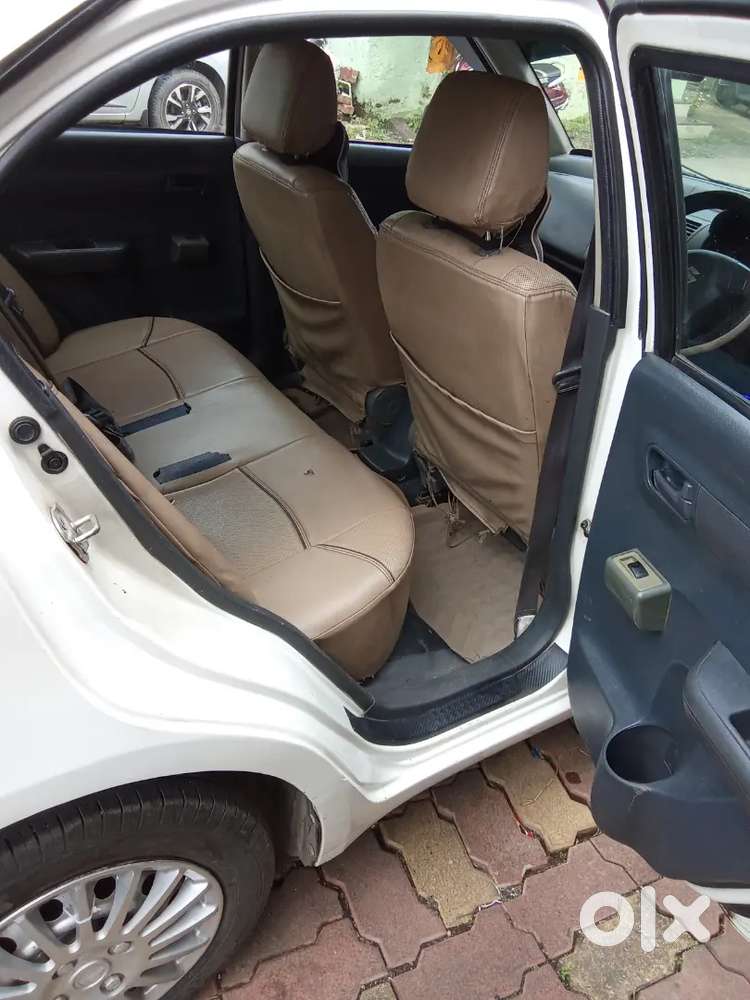 Maruti Suzuki Dzire 2014 Diesel Manual