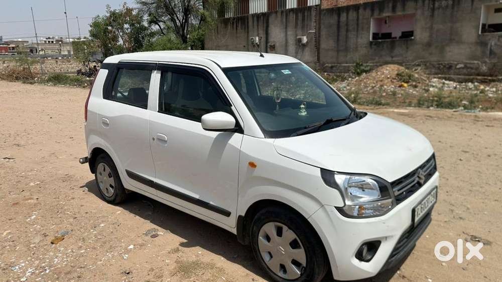 Maruti Suzuki Petrol Manual 2024 Car