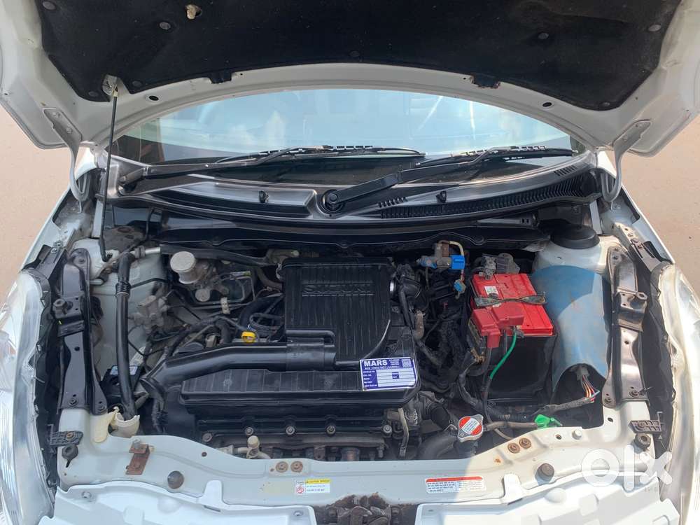 Maruti Suzuki Swift 1.2 Vxi (o), 2017, Cng & Hybrids