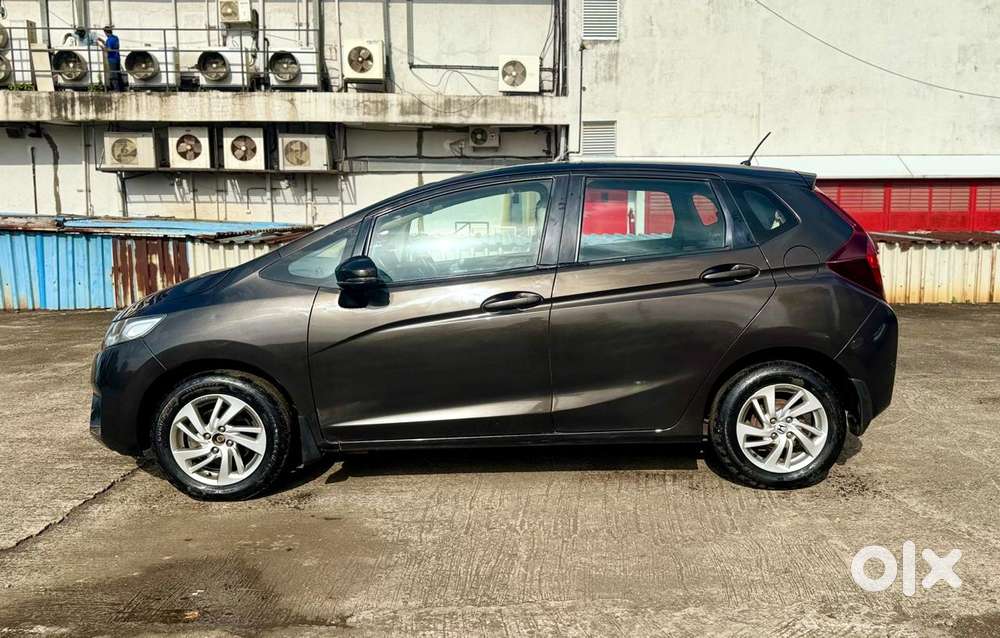 Honda Jazz V Automatic, 2016, Petrol