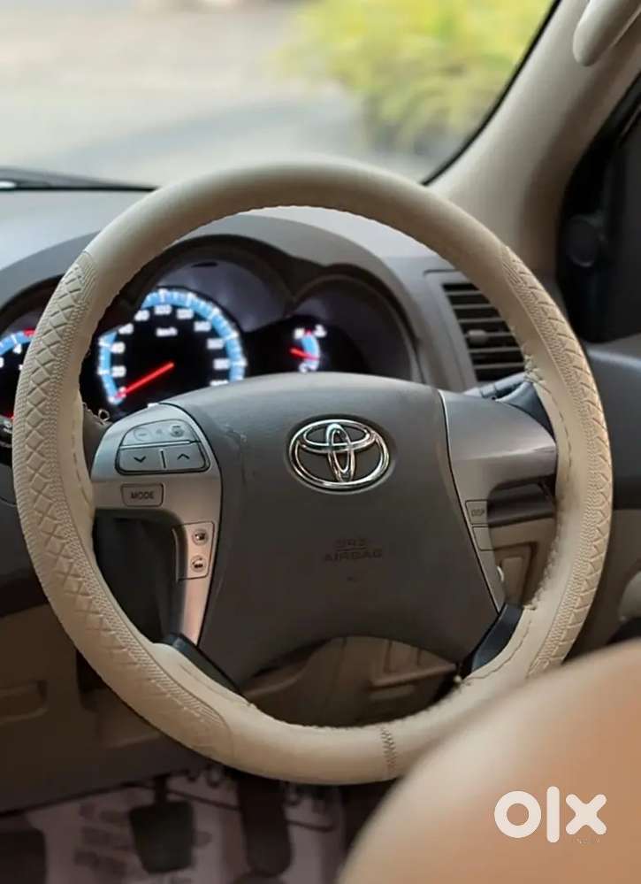 Toyota Fortuner 3.0 2013
