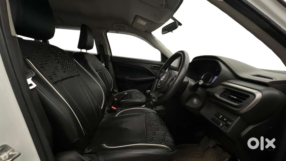 Maruti Suzuki Vitara Brezza 1.5 Vxi At, 2023, Petrol