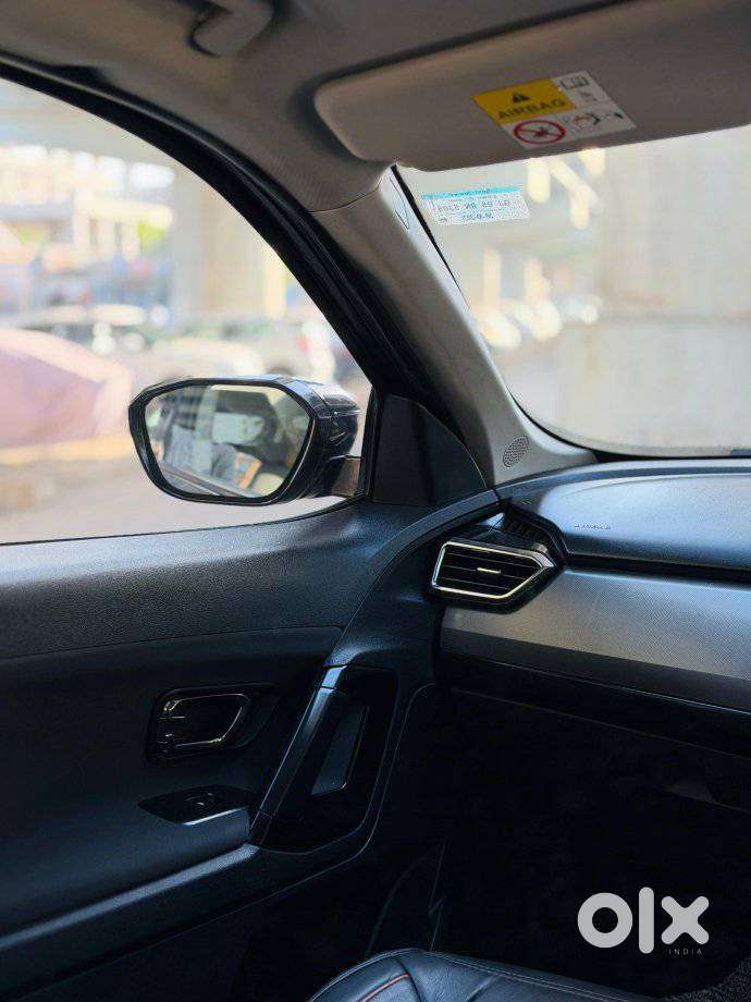 Tata Harrier 2.0 Kryotec Xt Plus Dark Edition, 2021, Diesel