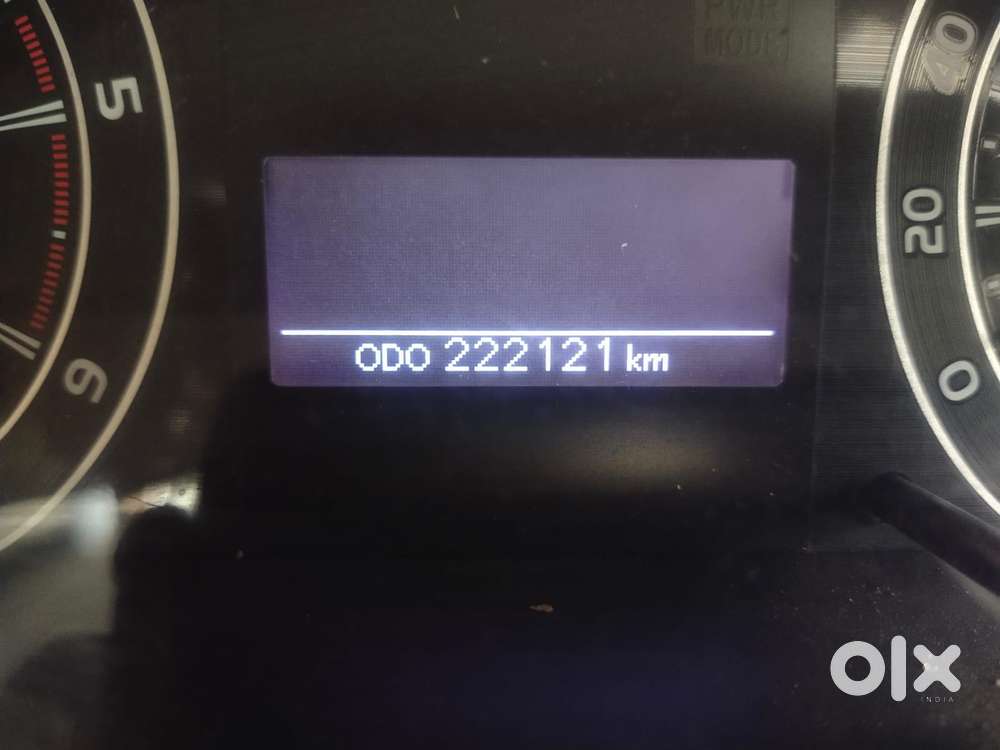Toyota Innova Crysta 2.4 G Mt 8s, 2017, Diesel