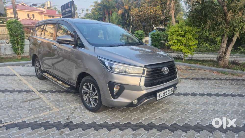 Toyota Innova Crysta 2.4 Gx Limited Edition At 7 Str, 2021, Diesel