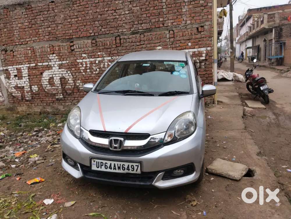 Honda Mobilio 2014 Diesel 89000 Km Driven 7 Seater