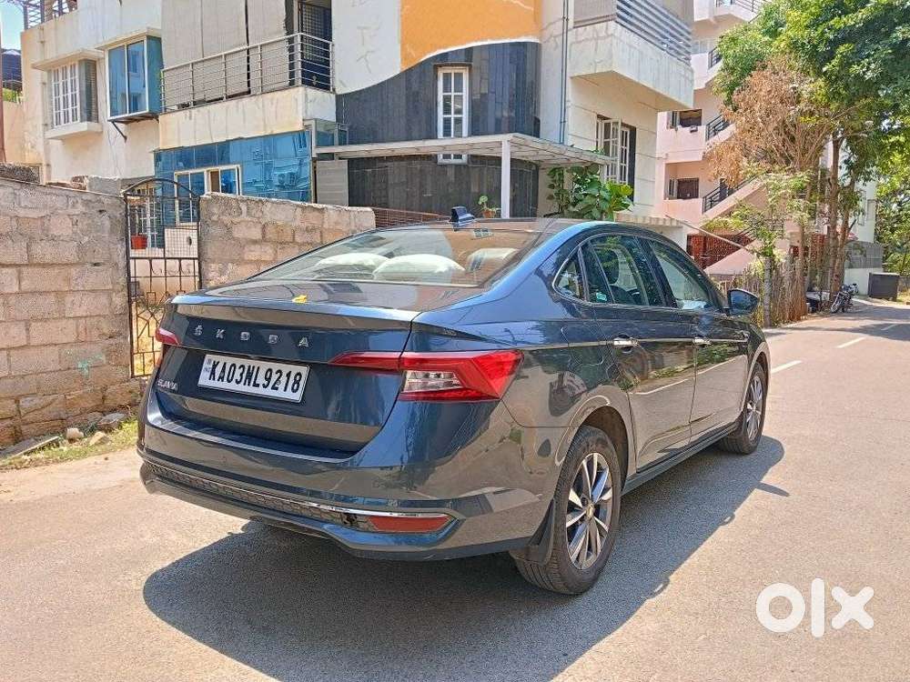 Skoda Slavia Style 1.0l Tsi Mt, 2022, Petrol