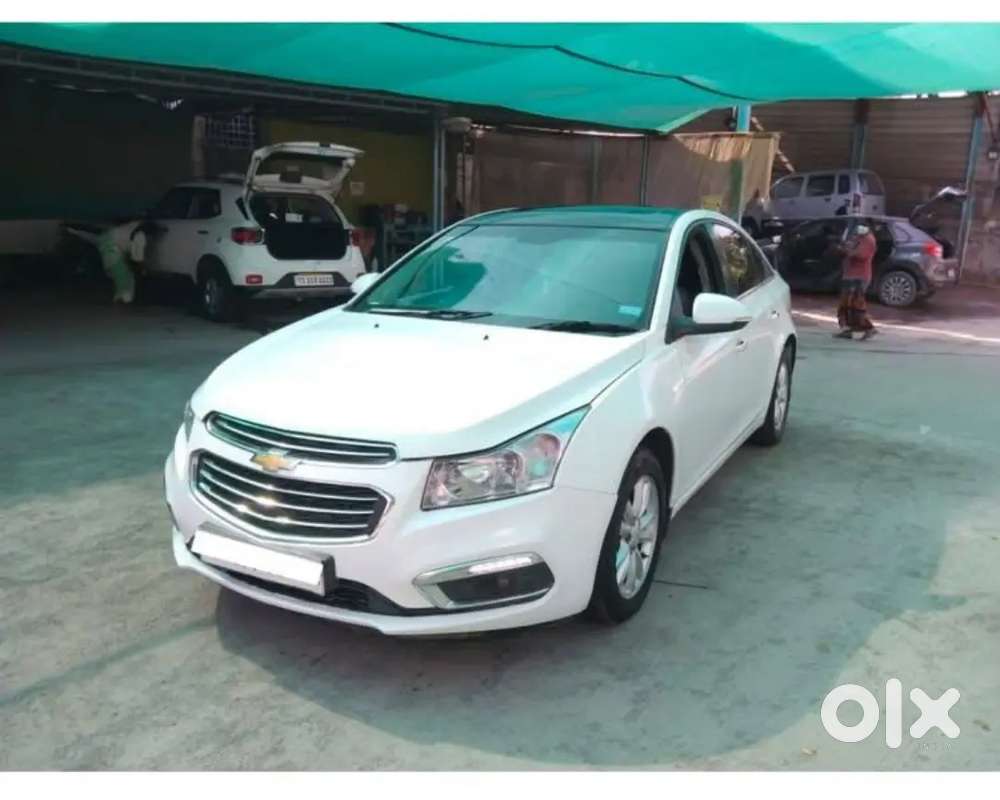 Chevrolet Cruze Ltz 2017 Diesel  Mcanual  1.5 Lakh Km  Second Owner