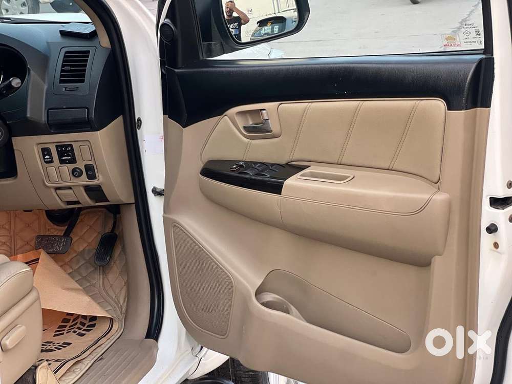 Toyota Fortuner 2011-2016 4x2 4 Speed At, 2016, Diesel