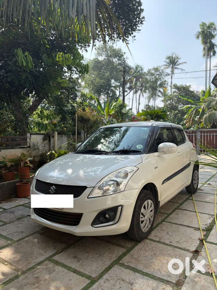 Maruti Suzuki Swift Vxi 2017