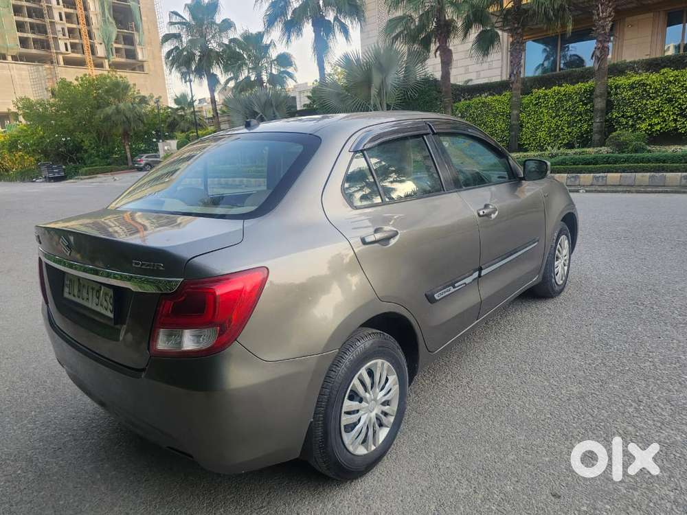 Maruti Suzuki Dzire 1.2 Vxi Amt, 2018, Petrol