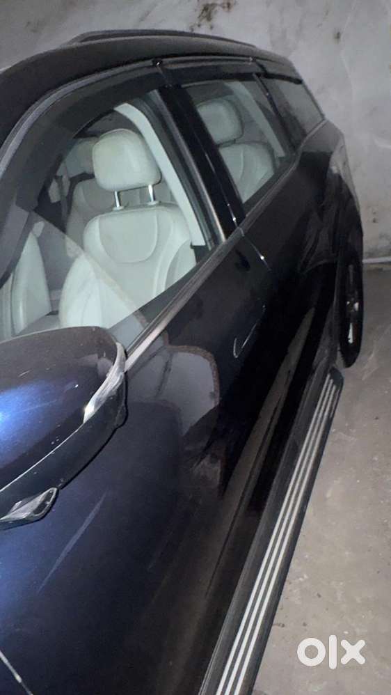 Mahindra Xuv700 Ax7 L Mt Diesel