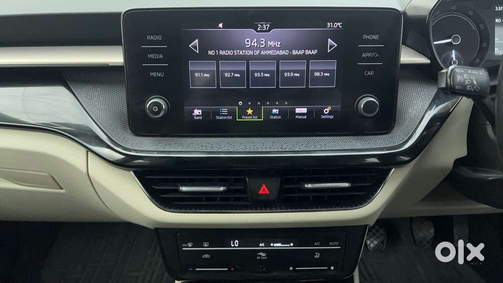 Skoda Slavia Ambition 1.0l Tsi Mt, 2022, Petrol