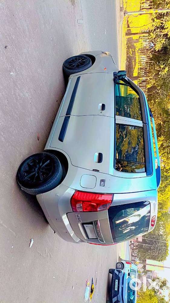 Maruti Suzuki Wagon R 1.0 2010-2013 Lxi Cng, 2013, Cng & Hybrids