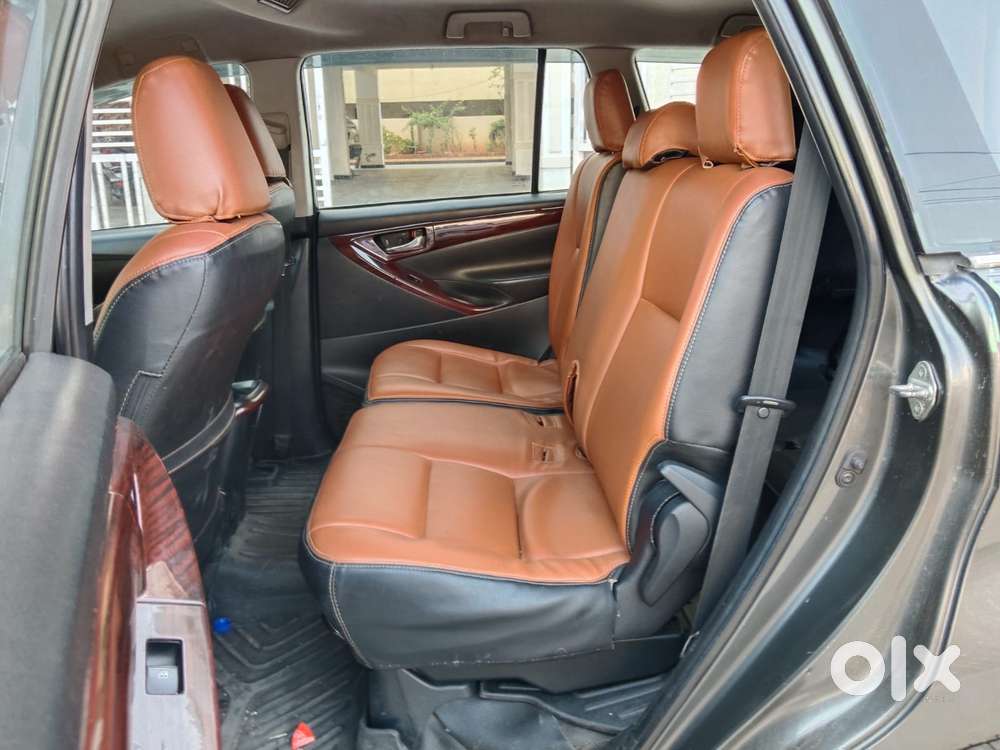Toyota Innova Crysta G 8 Str, 2017, Diesel