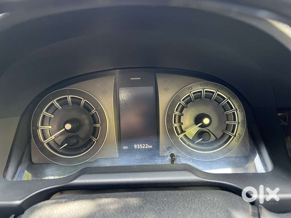 Toyota Innova Crysta 2.7 Zx At, 2017, Petrol