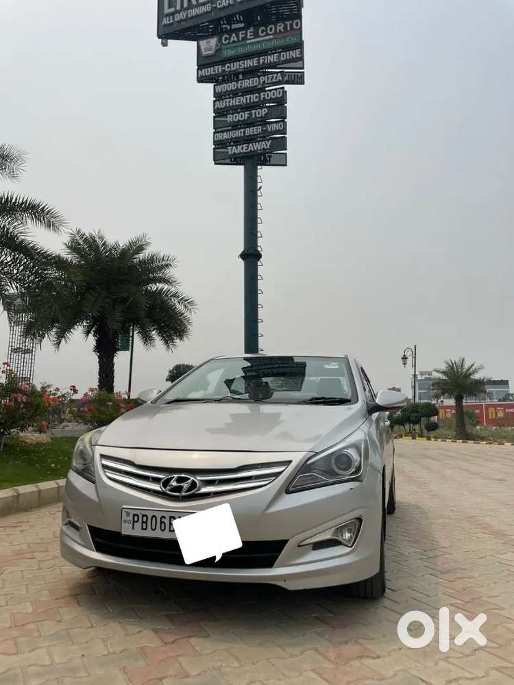 Hyundai Verna 2015