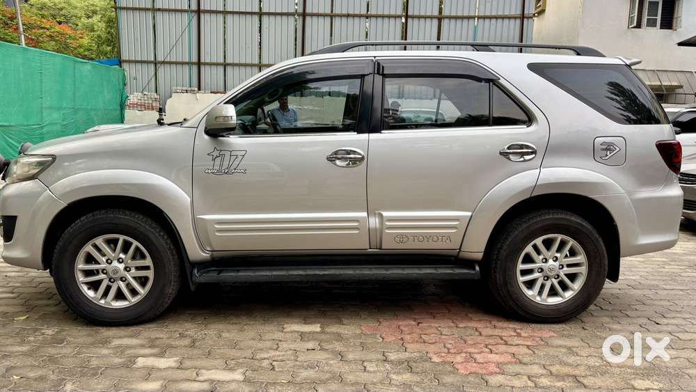 Toyota Fortuner 4x2 Mt 2.8 Diesel, 2012, Diesel