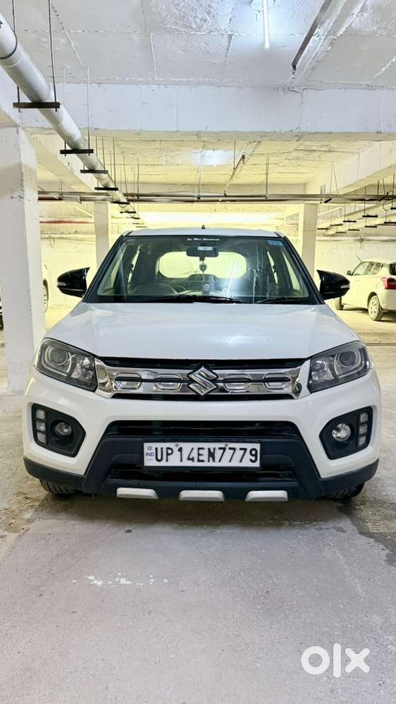 Maruti Suzuki Brezza Petrol Lxi 1.5 Mt  Novemver 2020 Car