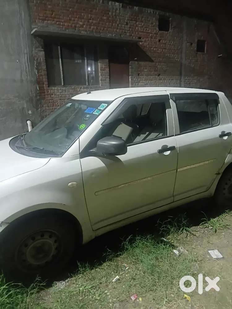 Maruti Suzuki Swift Lxi 2011 Petrol