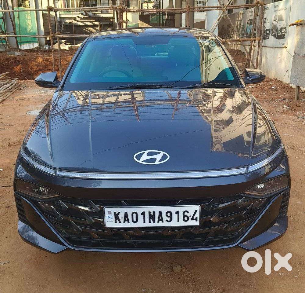 Hyundai Verna 1.5 Sx Petrol Mt, 2023, Petrol