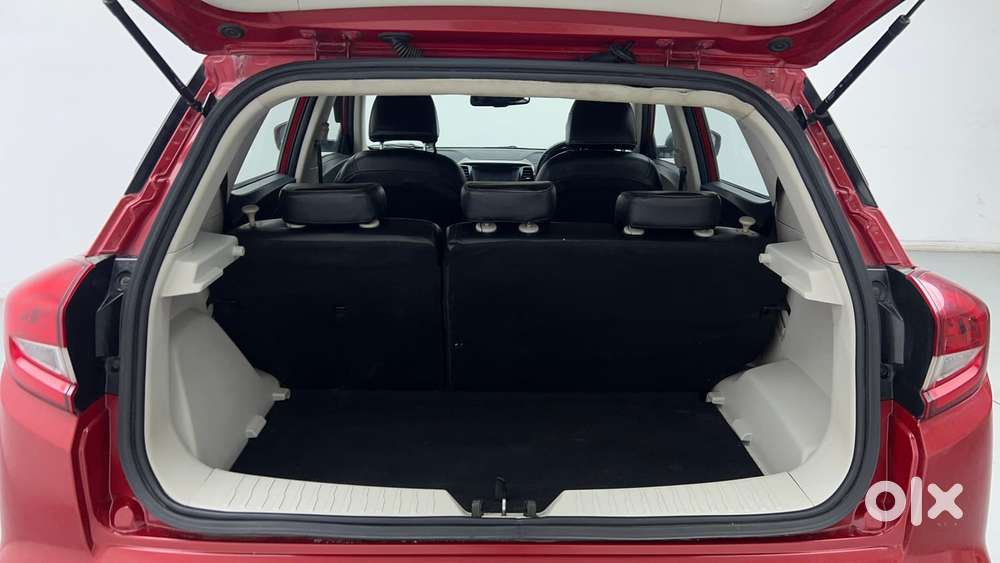 Mahindra Xuv300 W8 Option Diesel, 2022, Diesel